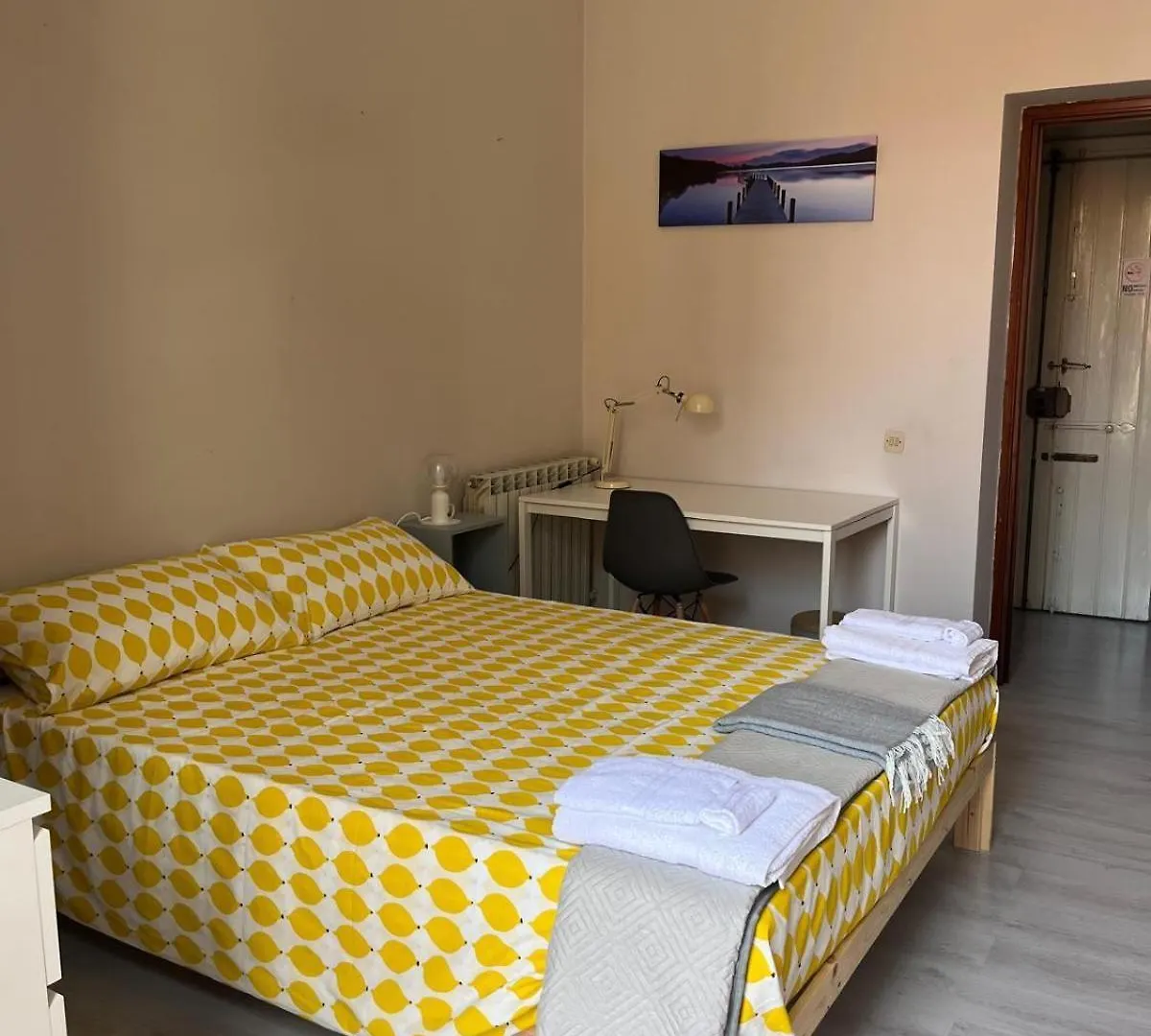 La Sicula Atene City Central House 200 Mt From Metro Giuffrida Catania Bed & Breakfast