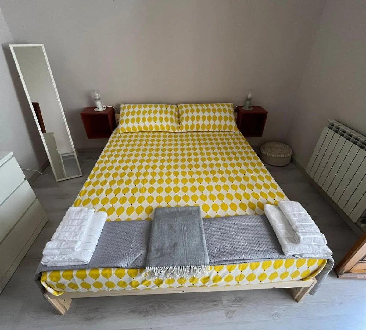 La Sicula Atene City Central House 200 Mt From Metro Giuffrida Catania Bed & Breakfast